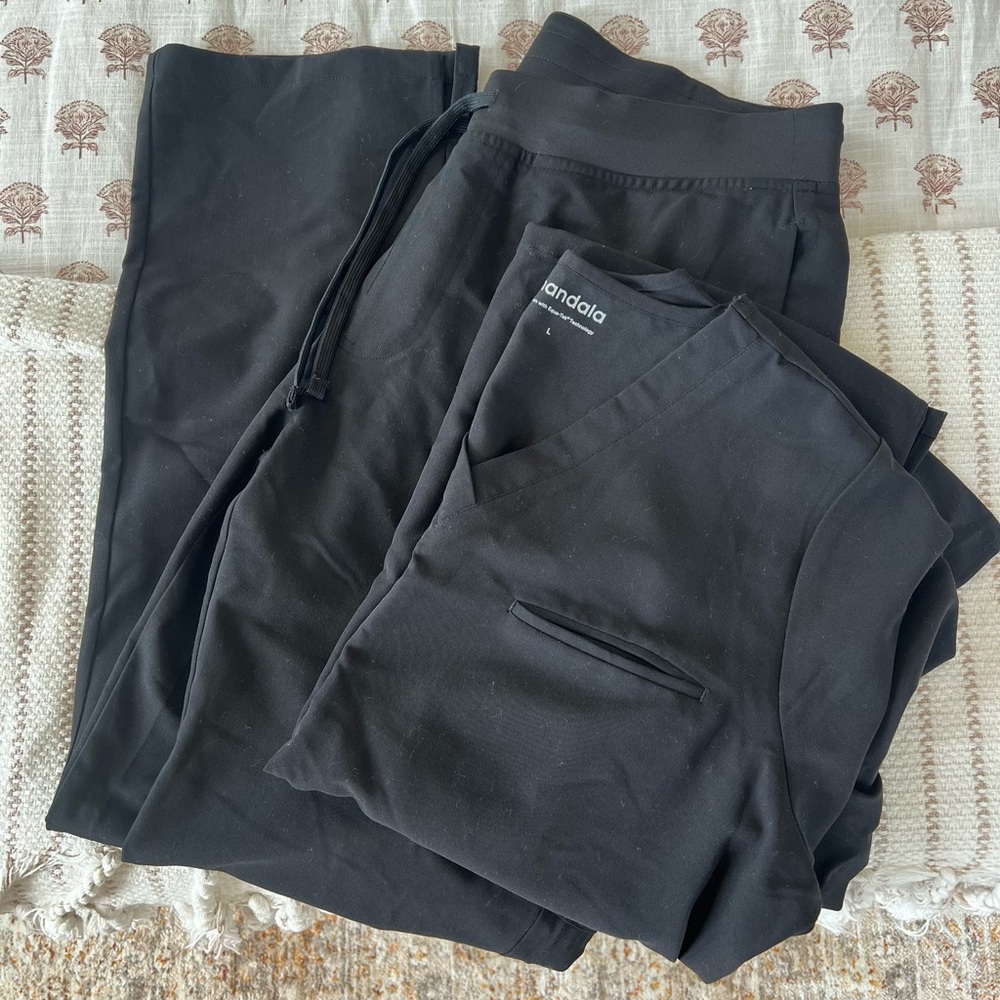 Black Mandala Scrub Set